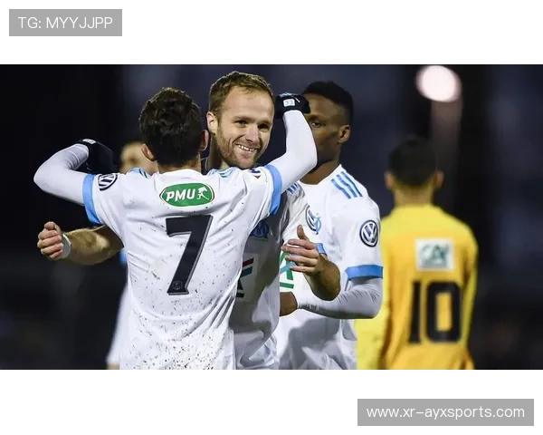 欧联:塞萨洛尼基边路战术明确,日夫科维奇成核心 欧联:塞萨洛尼基边路战术明确,日夫科维奇成核心